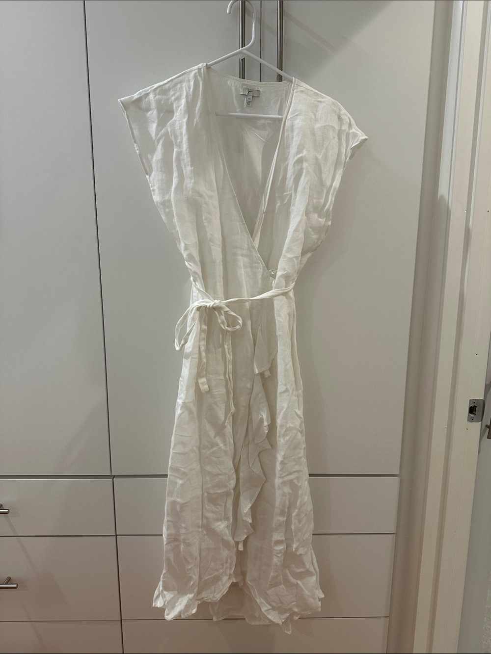 Joie Linen white Sleeveless V-Neck dress
